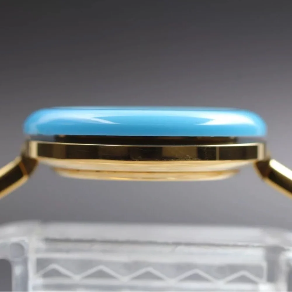 GUCCI Iconic Statement Watch SO fUN!! - Picture 6 of 8